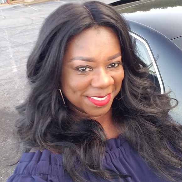 Meet your Posher, Paris - Picture 1 of 1